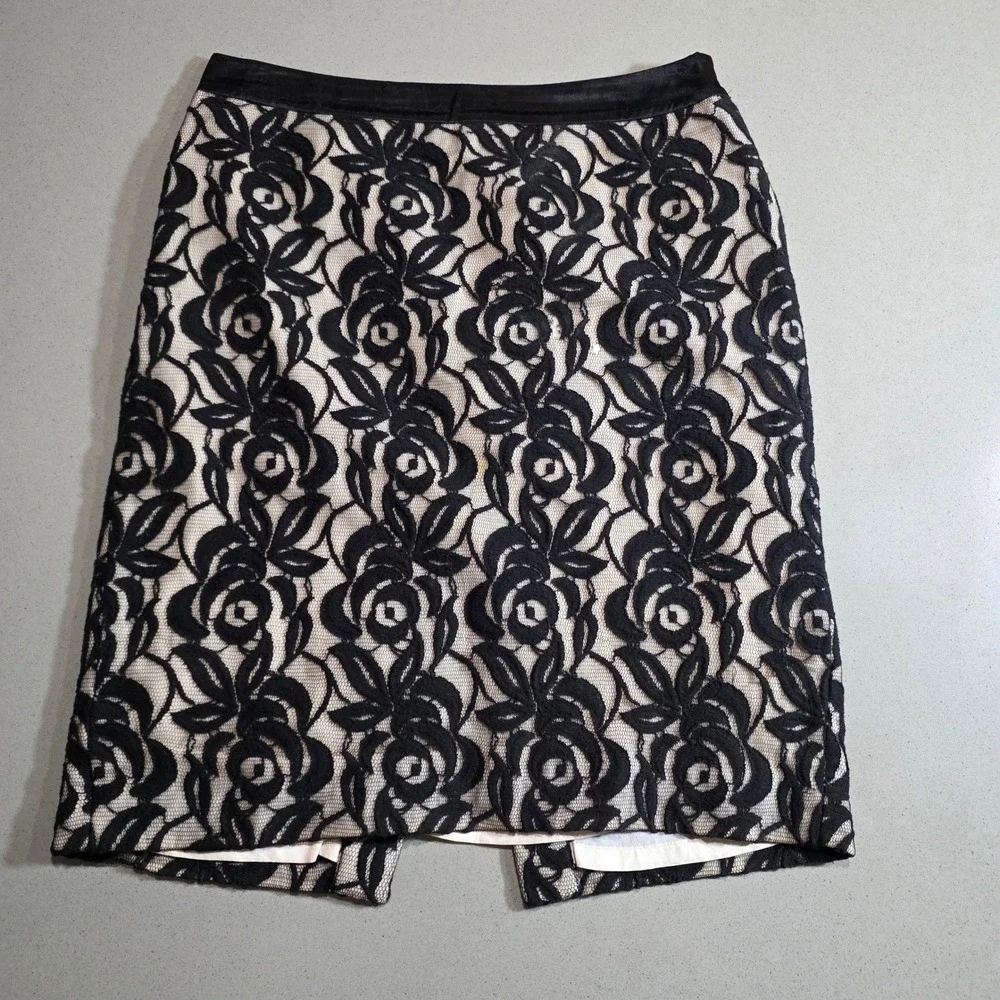 Ann Taylor Black Floral Rose Corded Lace Pencil Skirt Size 8 Satin Waistband
